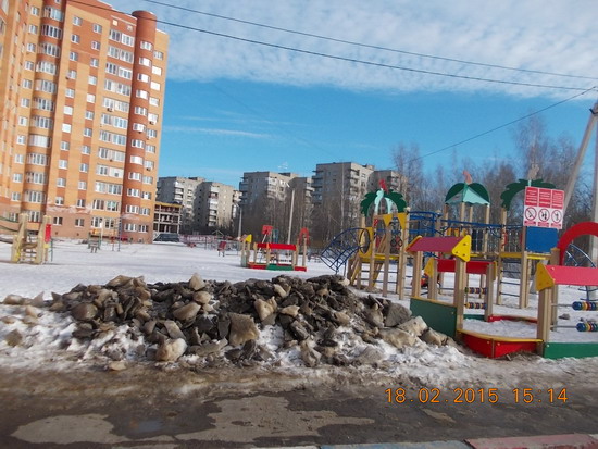 Дмитров, ГАТН, детские площадки, снег