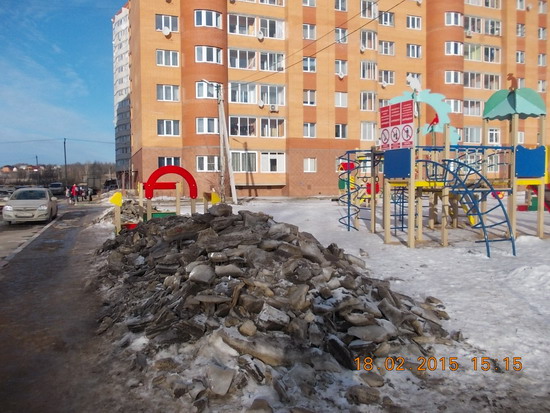 Дмитров, ГАТН, детские площадки, снег